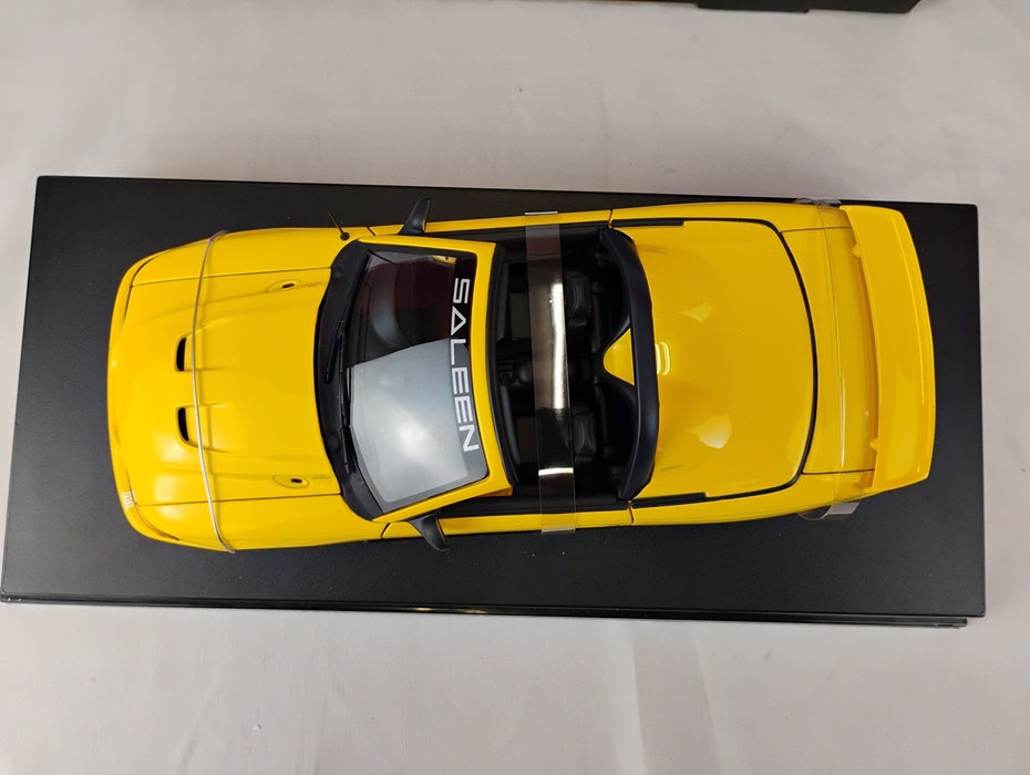 (Used)(Free shipping)  FORD MUSTANG SALEEN S 351 CONVERTIBLE 1998 (YELLOW)  AUTOART 72731    Used