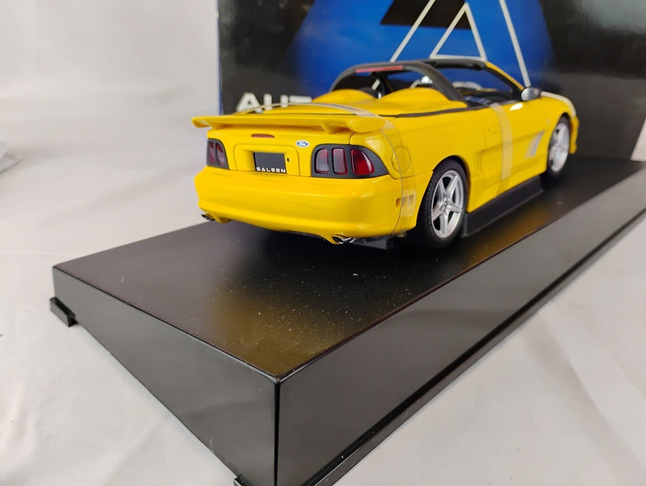 (Used)(Free shipping)  FORD MUSTANG SALEEN S 351 CONVERTIBLE 1998 (YELLOW)  AUTOART 72731    Used