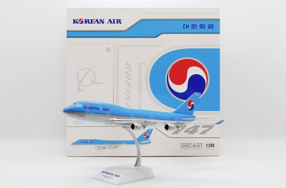 Korean Air Boeing 747-400 "Old Titles" / HL7477 /  JC Wings / 1:200 / XX7477