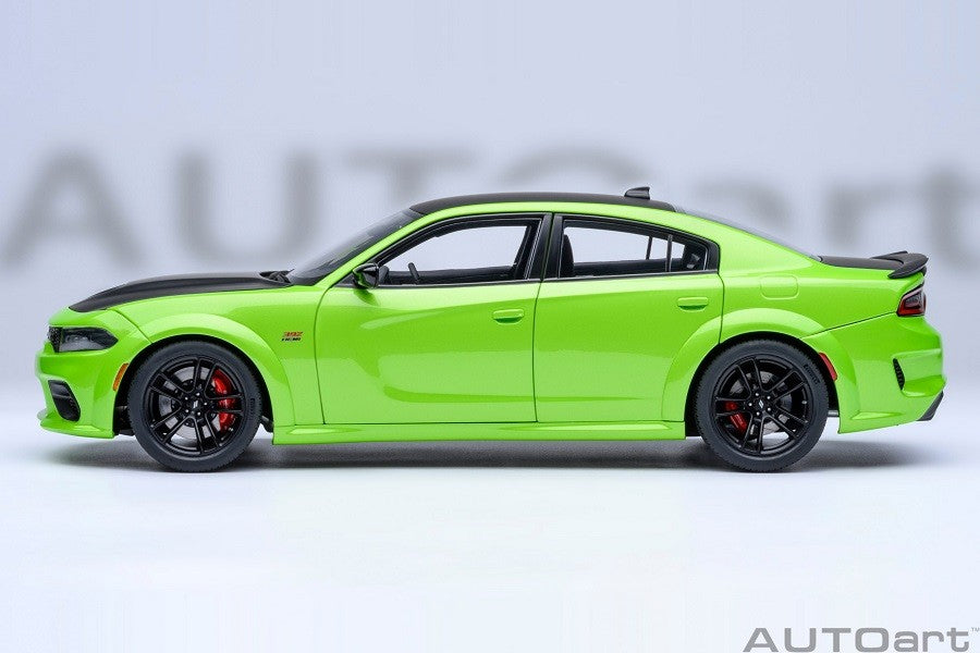 Dodge Charger Scat Pack Widebody (Sublime) - Autoart 1/18 - 71758 Passion Diecast 