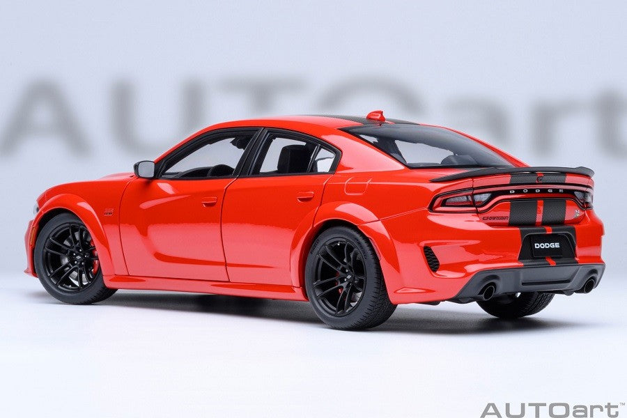 Dodge Charger Scat Pack Widebody (TorRed) - Autoart 1/18 - 71759 Passion Diecast 