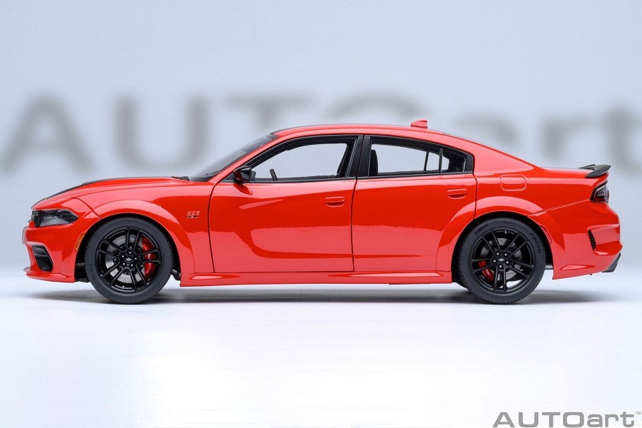 Dodge Charger Scat Pack Widebody (TorRed) - Autoart 1/18 - 71759 Passion Diecast 