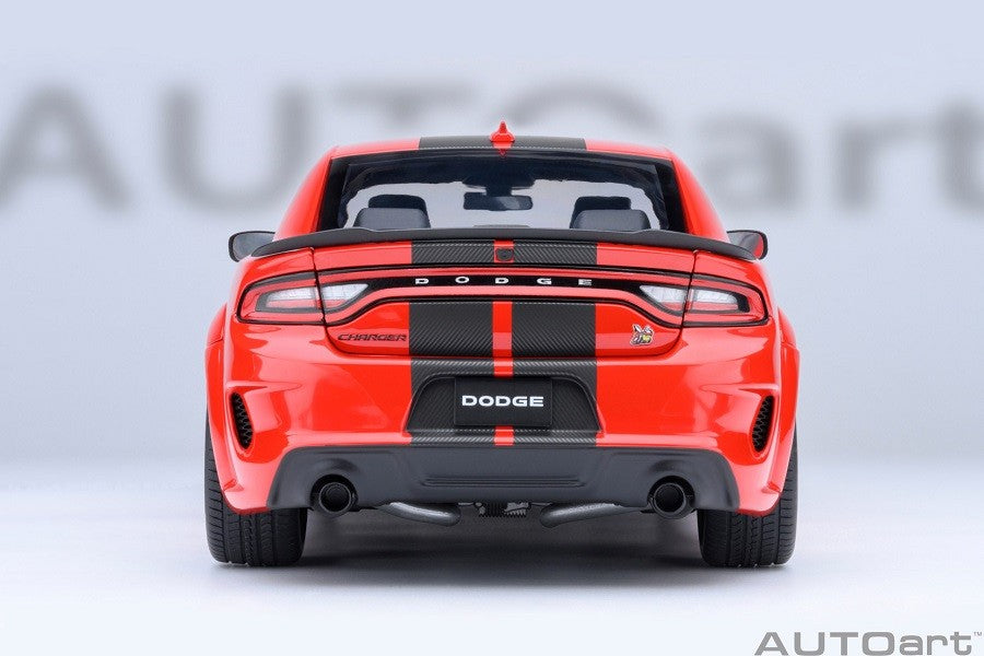 Dodge Charger Scat Pack Widebody (TorRed) - Autoart 1/18 - 71759 Passion Diecast 