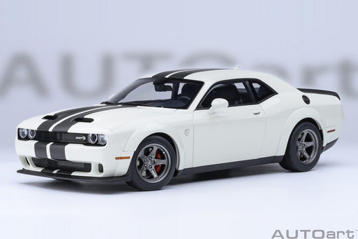 Dodge Challenger SRT Superstock 2023 (Knuckle White) - Autoart 1/18 - 71766 Passion Diecast 