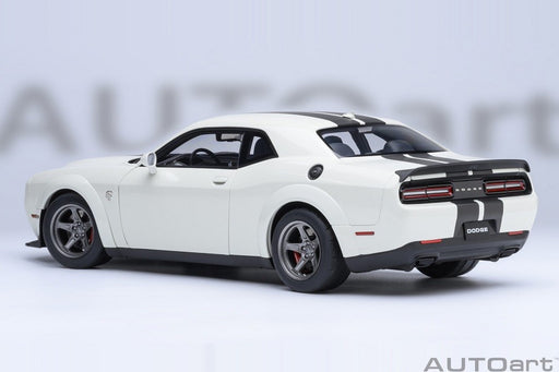 Dodge Challenger SRT Superstock 2023 (Knuckle White) - Autoart 1/18 - 71766 Passion Diecast 