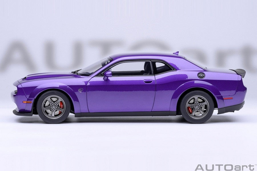 Dodge Challenger SRT Superstock 2023 (Plum Crazy) - Autoart 1/18 - 71768 Passion Diecast 