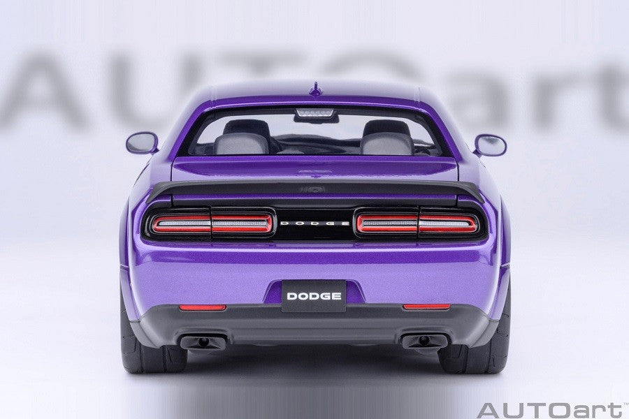 Dodge Challenger SRT Superstock 2023 (Plum Crazy) - Autoart 1/18 - 71768 Passion Diecast 