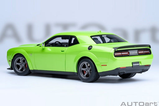 Dodge Challenger SRT Superstock 2023 (Sublime) - Autoart 1/18 - 71769 Passion Diecast 