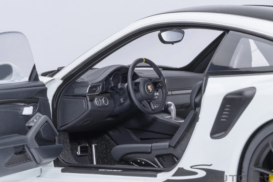 Porsche 911 (991.2) GT3 RS Weissach Package (White) - Autoart 1/18 - 78176 Passion Diecast 