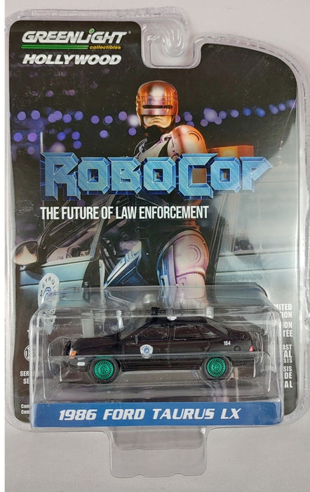 GreenMachine 1986 Ford Taurus LX RoboCop (1987) - Hollywood Series 34 - 1/64 Greenlight - 44940 DGR