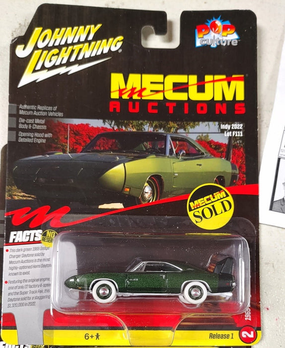 CHASE CAR Mecum Auctions - 1969 Dodge Charger in Dark Green Poly - Johnny Lightning 1/64 - JLSP370GR
