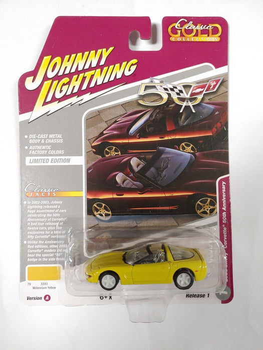 CHASE CAR 2003 Chevrolet Corvette 50th Anniversary Edition in Millenium Yellow - Johnny Lightning 1/64 - JLSP387 AGR