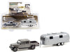 2020 Jeep Gladiator with Airstream Double-Axle Land Yacht Safari- Hitch & Tow 23, 1/64 Greenlight - 32230 C