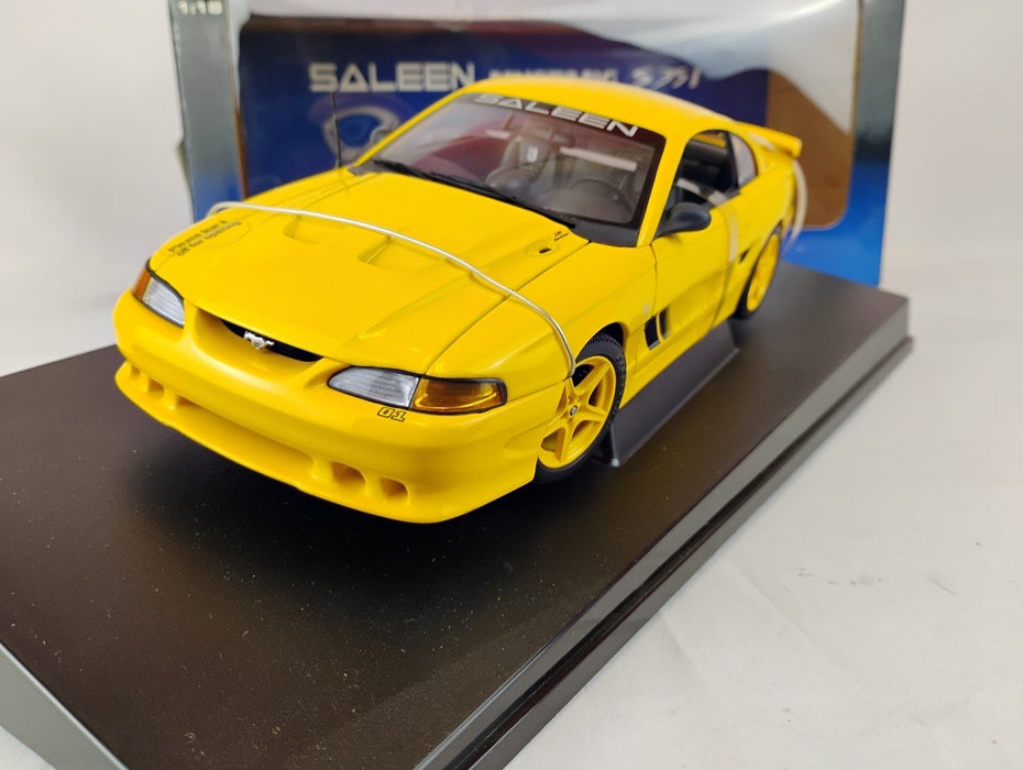 (Used)(Free shipping) FORD MUSTANG SALEEN S35 (YELLOW) AUTOART 72720    Usagé   Used