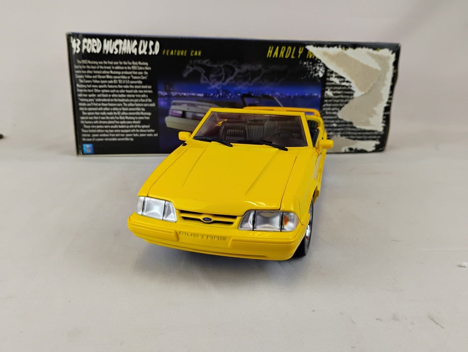 ( Used)(Free shipping) 1993 FORD MUSTANG LX 5.0 CONVERTIBLE (YELLOW) GMP 1801805 Used