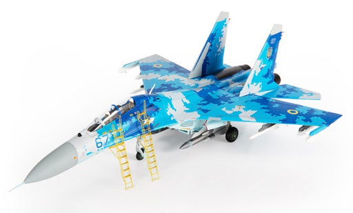 Sukhoi Su-27UB Flanker-C / Ukrainian Air Force 831st TAB, Mirgorod, Ukraine 2017 / JCW-72-SU27-012