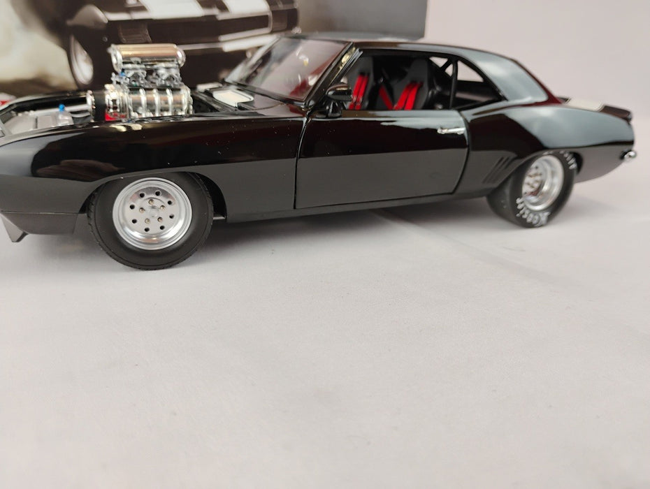 ( Used)(Free shipping)  1969 CAMARO HOLESHOT AUSSIE DRAG (BLACK) GMP 1800324 Used