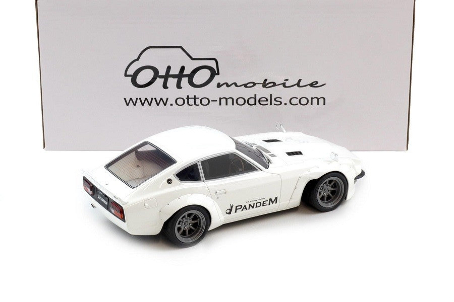 Pandem Nissan Fairlady Z Coupe 2015 white - OTTO - 1/18 - OT1167 Passion Diecast 