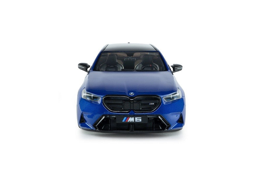 BMW M5 Touring M 2025 Blue - Solido - 1/18 - S1814801 - Passion Diecast 