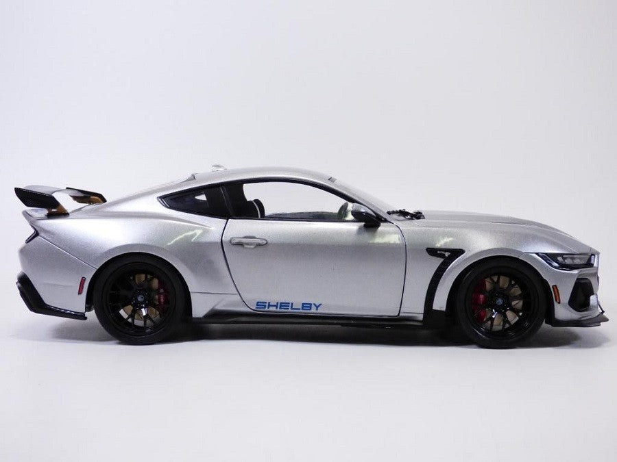 Ford Shelby Mustang Super Snake 2025 Grey - Solido - 1/18 - S1813803 - Passion Diecast 