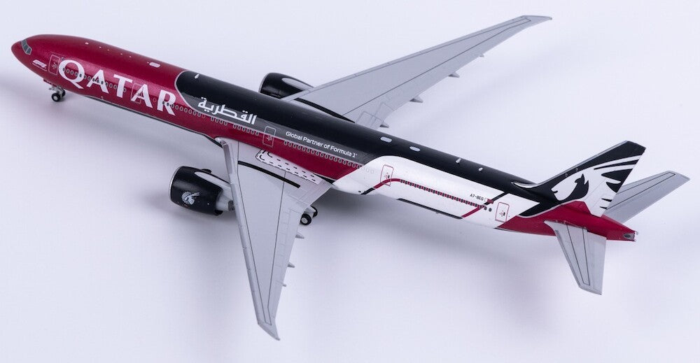 Qatar Airways Boeing 777-300ER "Formula 1" / A7-BEG /  JC Wings / 1:400 / XX40844