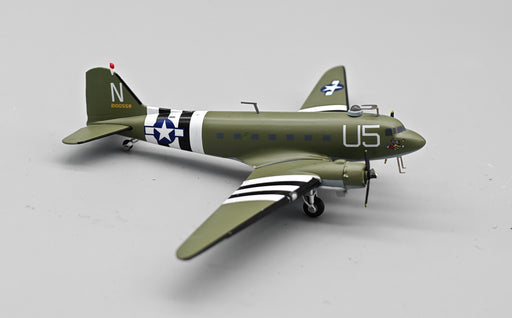 USAF Douglas C-47A Skytrain (DC-3) / 42-100558 / Inflight 200 / 1:200 / IFC47USAF558