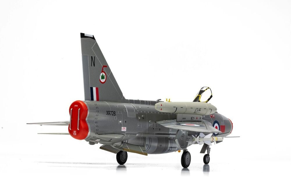 English Electric Lightning F.Mk 6 / RAF No.5 Sqn, XR726, RAF Leconfield, UK / Corgi AA28404