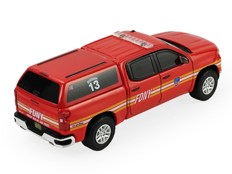2023 Chevrolet Silverado - FDNY - Fire Rescue Series 5 - 1/64 Greenlight - 67070 E