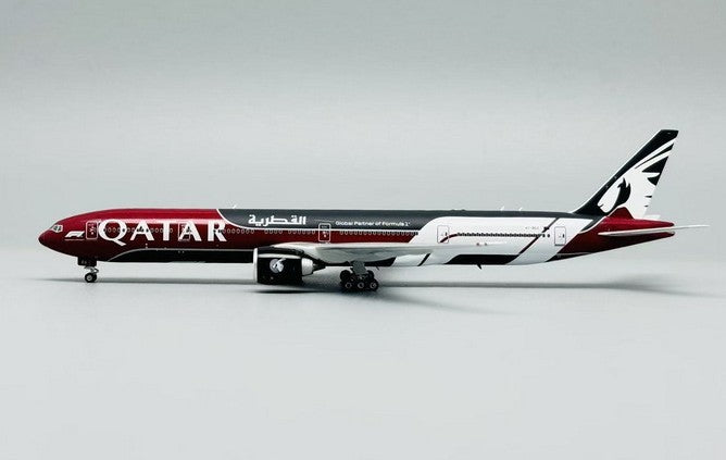 Qatar Airways Boeing 777-300ER "F1" / A7-BEG / Phoenix Wings / 1:400 / PH-04681