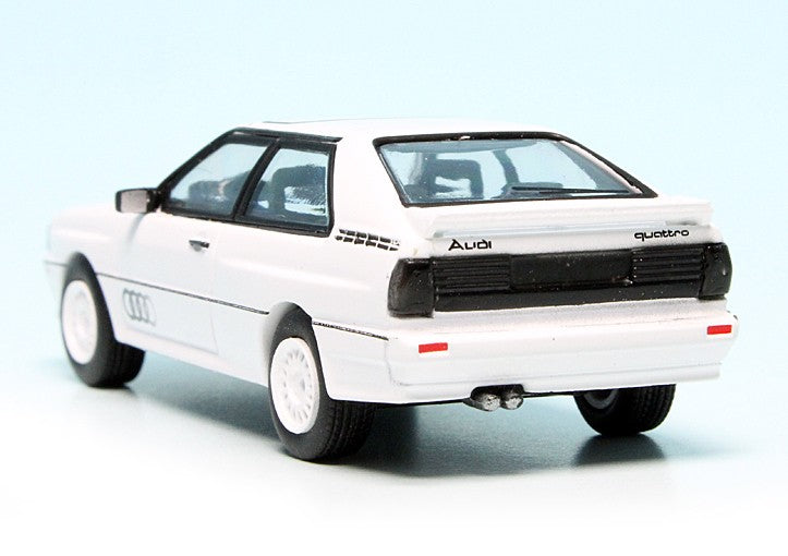Audi Quattro  - Schuco - 1:64 - 452036900 Schuco 1/64, Audi Quattro miniature, Die-cast Audi, et voiture de collection 1/64.  Di