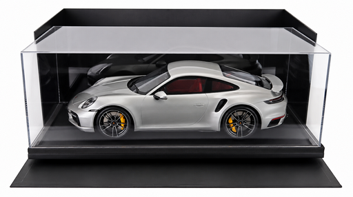 Porsche 911 Turbo S Type 992.1 2020 Silver Metallic - 1/8 - GT SPIRIT - GTS801801 Passion Diecast