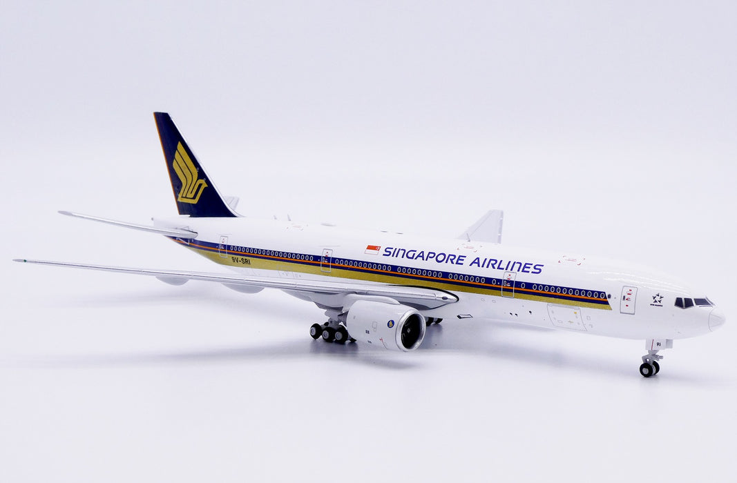 Singapore Airlines Boeing 777-200ER "Small Titles" / 9V-SRI / JC Wings / 1:400 / XX40673