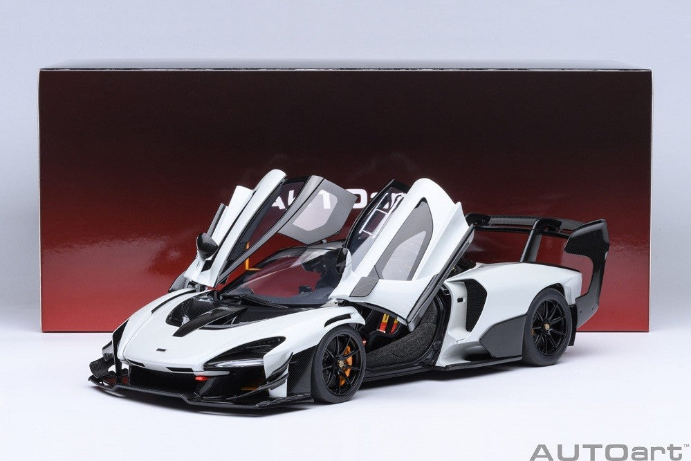 McLaren Senna GTR (Silica White) - Autoart 1/18 - 81953 - Passion Diecast 