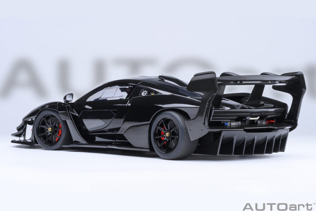 McLaren Senna GTR (Onyx Black) - Autoart 1/18 - 81954 - Passion Diecast 