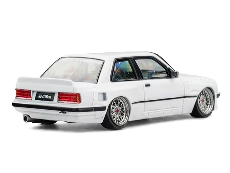 Pandem BMW M3 E30 - Pearl White - CM Model - 1:64 - CM64-E30-01 Passion Diecast