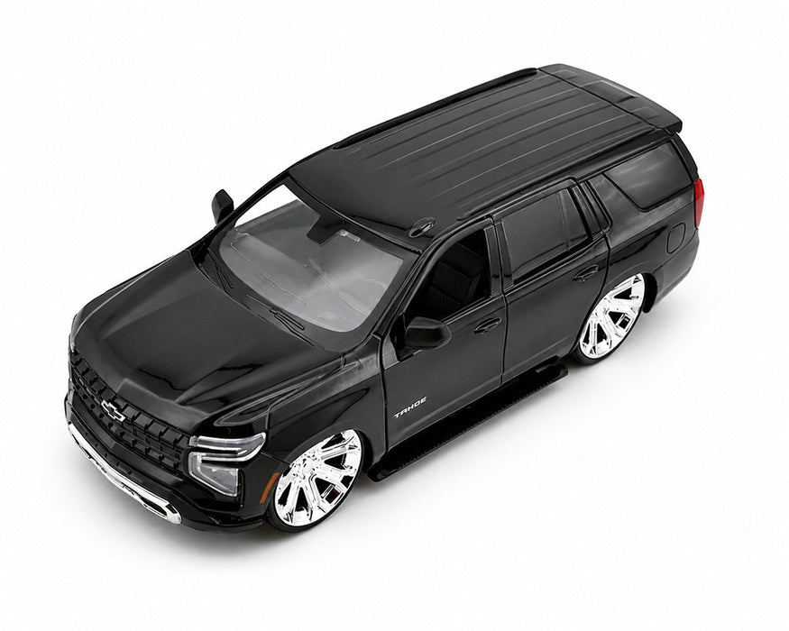 2025 Chevrolet Tahoe Custom - Black - Motormax 1/24 - 79105 BK Passion Diecast