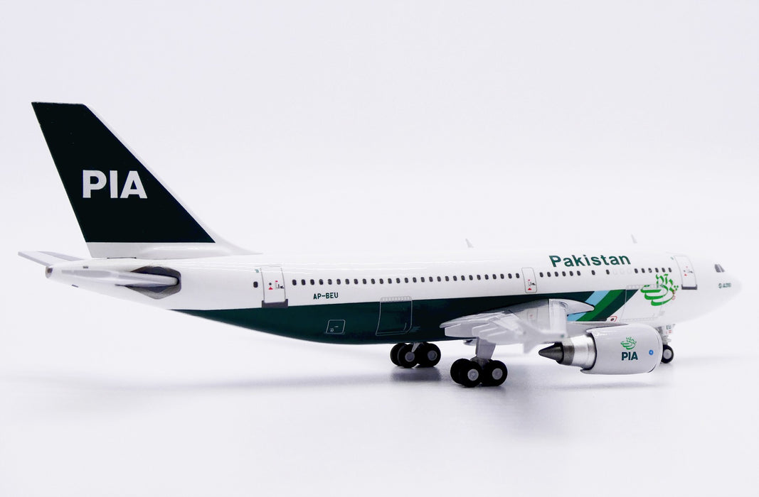PIA - Pakistan International Airlines Airbus A310-300 / AP-BEU / JC Wings / 1:400 / XX40447