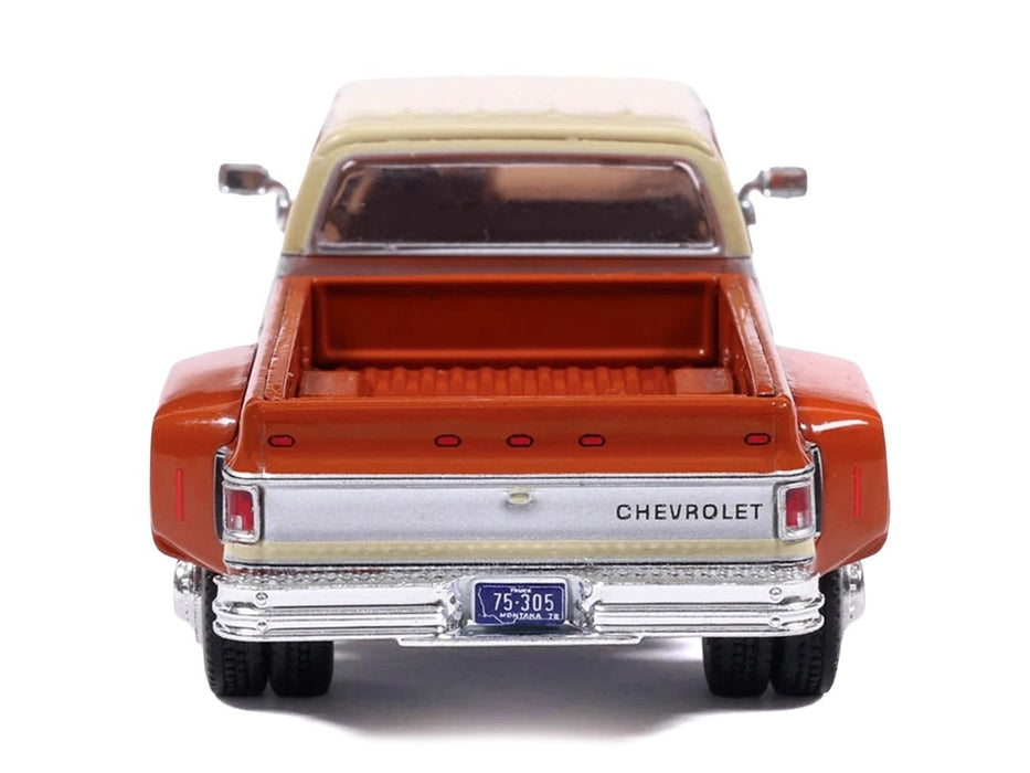 1975 Chevrolet K30 Crew Dab Dually - Bronze and  Tan - IXO Models - 1:64 -    IA64019