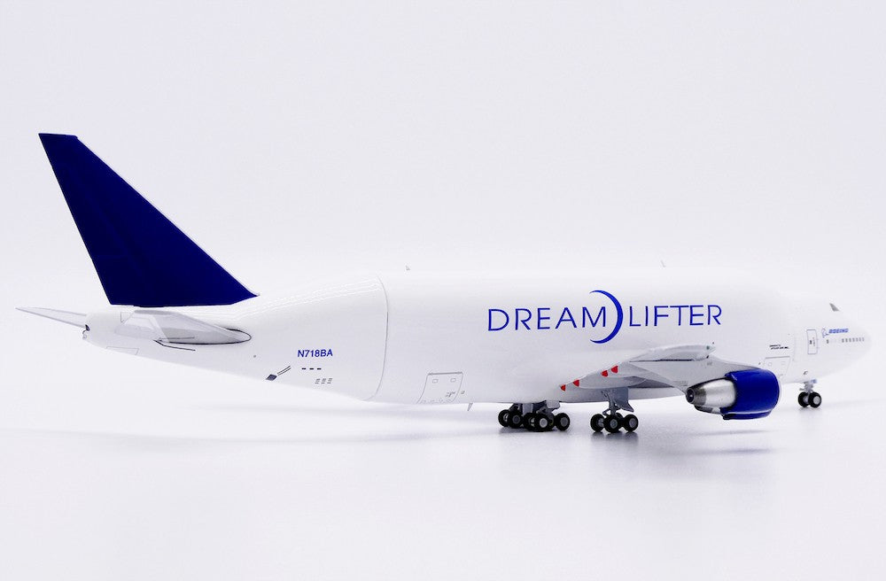 Boeing Company B747-400LCF Dreamlifter N718BA (Interactive Series) JC Wings / 1:400 / LH4429C