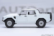 Lamborghini LM002 (Bianco Polo Park) - Autoart 1/18 - 74549 - Passion Diecast 