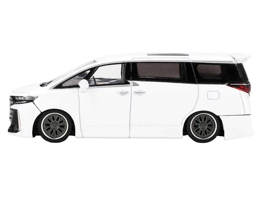 (Preorder) Toyota Alphard 40 KUHL - White - Mini GT - 1:64 - MGT01180